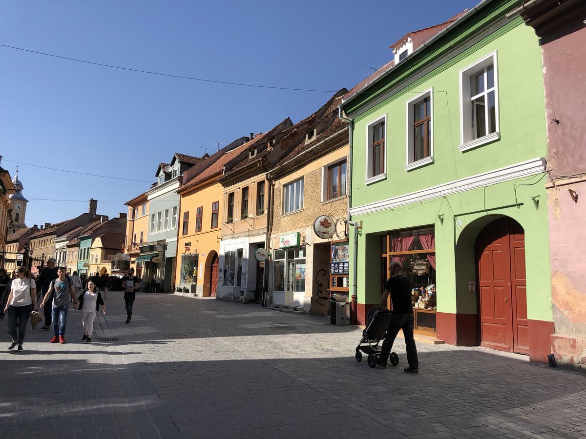 Venice Boutique Aparthotel Braşov Eksteriør bilde